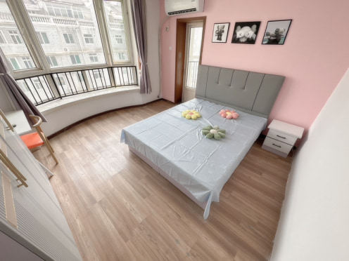 合租·心海假日 7居室 跃层 南卧