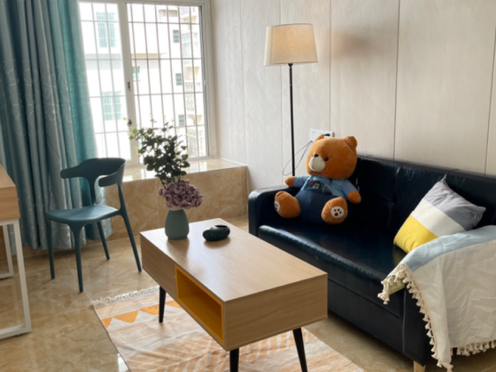 独栋·居+公寓 菉塘54号店 鼎盛对面菉塘电梯两房一厅，四面通亮，可拎包入住 2室1厅