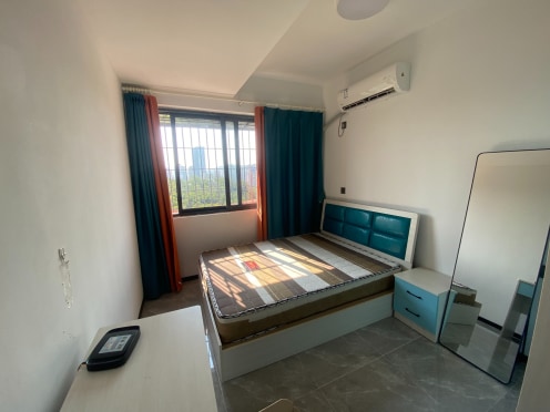 独栋·龙山青创社区 B2栋 停车便捷 温馨单间 月付先到先得 开间