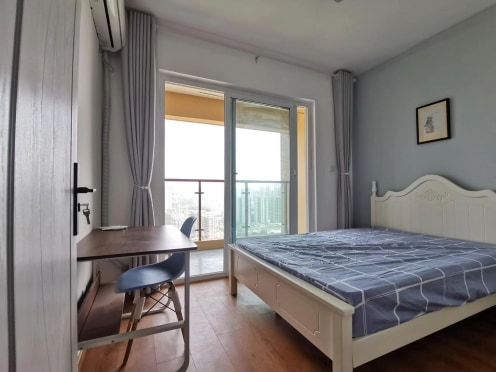 合租·明信城A区 4居室 南卧