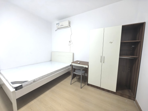 合租·浅水半岛二期 4居室