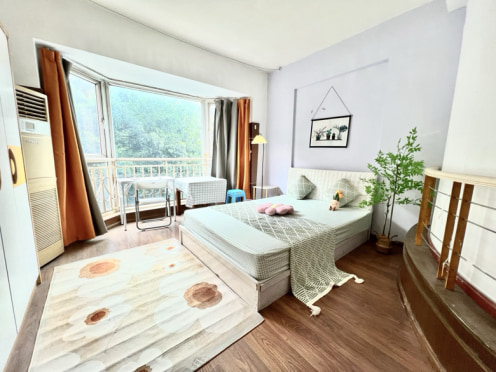 合租·嘉逸花园 4居室 南卧