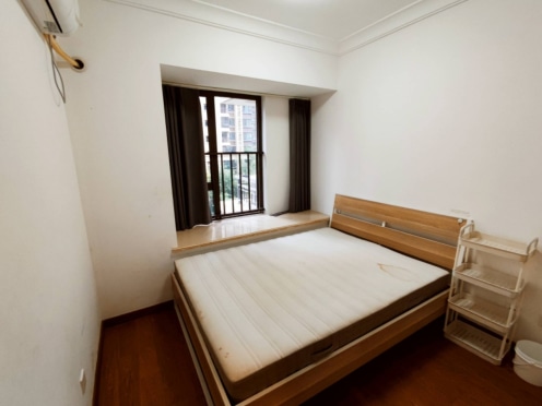 合租·中海锦江城云熙一期 4居室 西南卧