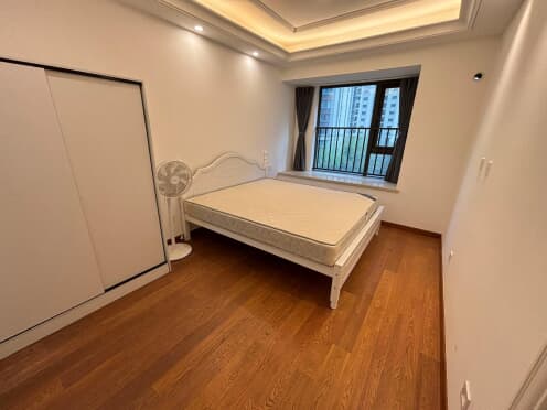 合租·中海锦江城云熙一期 4居室 南卧