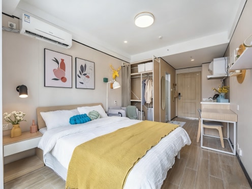 独栋·龙湖冠寓 苏州东吴天街店 2/4号线直达工业园区 押一付一 步行3分钟达地铁口 限量先到先得！！ 1室1厅