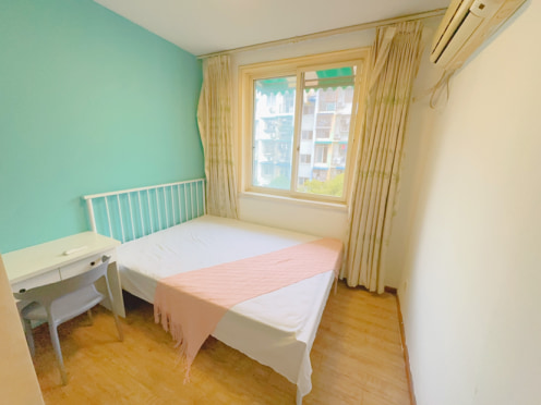 合租·花香庭园 4居室 南卧