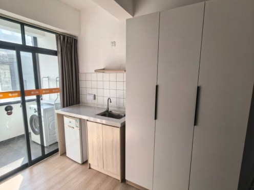 独栋·云境公寓 赤岗店 南北对流 押一付一 赤岗商圈 随时看房 拎包入住 采光好 开间