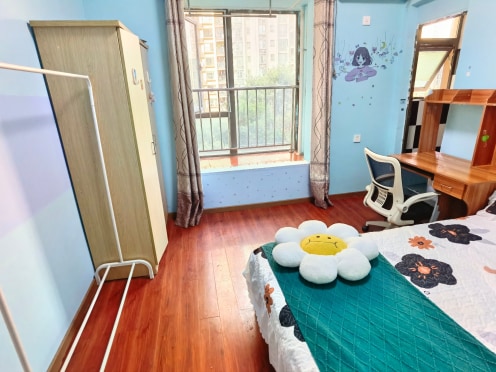 合租·长安锦绣城 5居室 东南卧