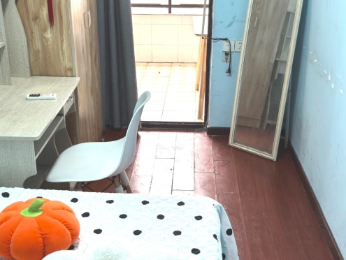 合租·招商花园城 5居室 东南卧