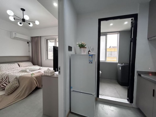 独栋·亿捷公寓 利济东路39号 湖州织里镇利济东路单身公寓 开间