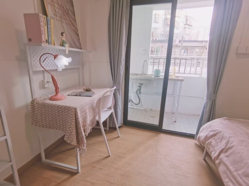 独栋·安居乐寓 石岩应人石店（老村） 石岩，应人石近创维近13号线性价比大单间押一付一民水民电大学生优惠66-1-05 开间