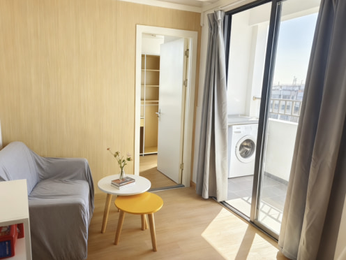 独栋·安居乐寓 福海新和店（新和二区） 福永B口，安居乐寓电梯阳台大一房大单间，在家就可看世界 采光无敌 民水民电 押一付一21-6 1室1厅