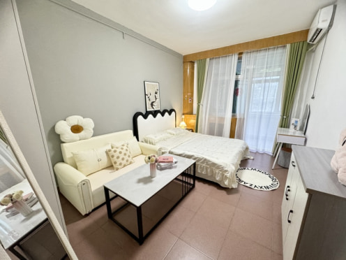 合租·二府庄北区区政府家属院 5居室 南卧