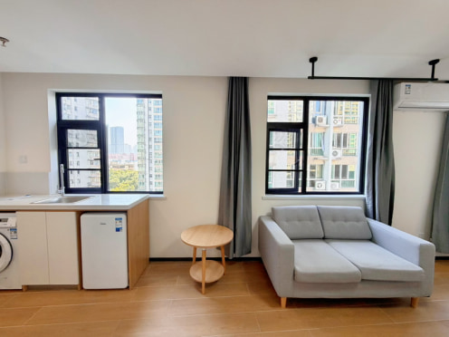 独栋·融寓 融寓广州东站店 沙河广州东双地铁！通勤巨方便！超绝明卫大窗标间 拎包入住 开间