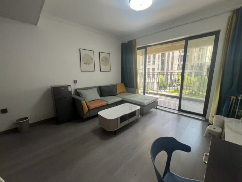 独栋·泉州嘉诚公寓 中源领第 一室一厅 包物业费 民用水电 1室1厅