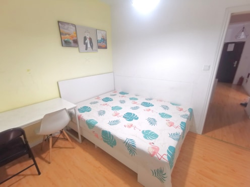 合租·合能四季城三期 3居室 南卧