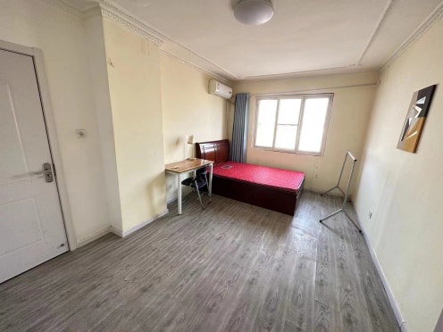 合租·重庆南路25-39号 3居室 南卧