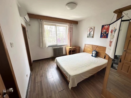 合租·凯旋山庄 4居室 南卧