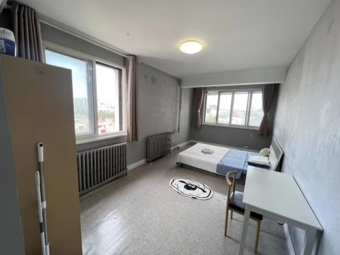 合租·专家公寓 5居室 南卧