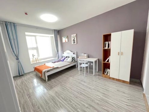 合租·青特星城 5居室 南卧