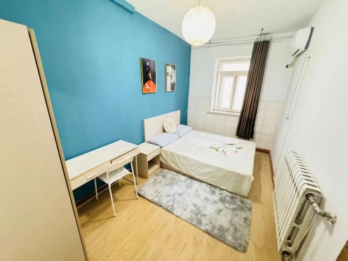 合租·东海一路 3居室 南卧