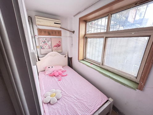 合租·海尔小区 5居室 南卧