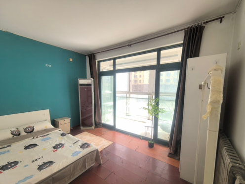 合租·温哥华花园 5居室 南卧