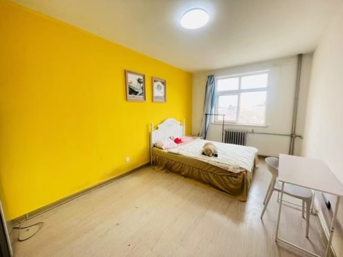 合租·兴源花园 5居室 南卧