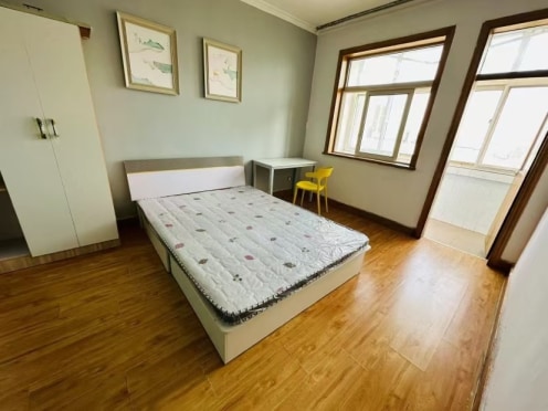 合租·宁化路 3居室 南卧