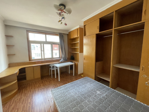 合租·丰县路 4居室 南卧