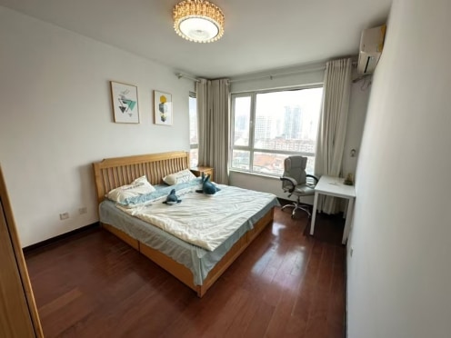 合租·贵合新园 5居室 南卧