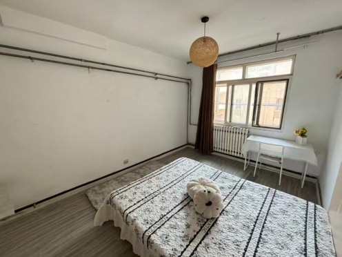 合租·大成路 3居室 南卧