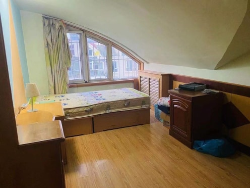 合租·丰泽山庄二期 5居室 南卧