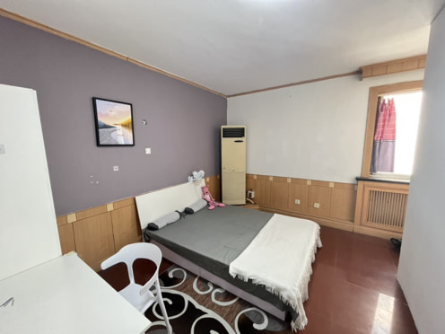 合租·绿都公寓 4居室 南卧