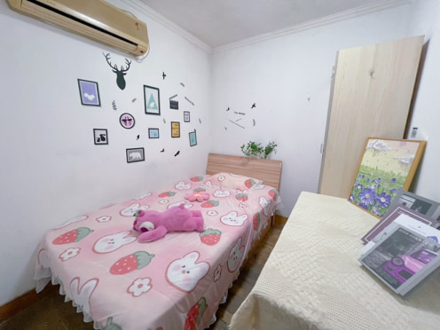 合租·荣昌花园 5居室 南卧