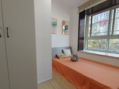 合租·沧台路小区 5居室 南卧