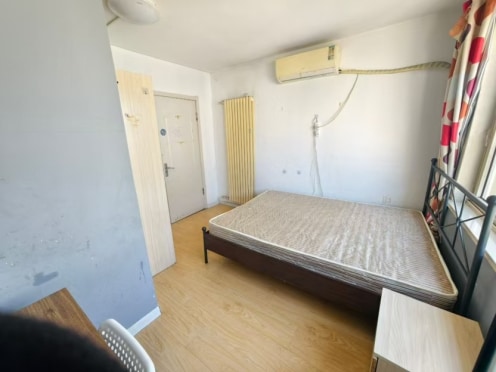 合租·梅岭小区 4居室 南卧