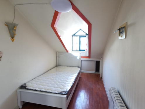 合租·兴隆家园 5居室 南卧