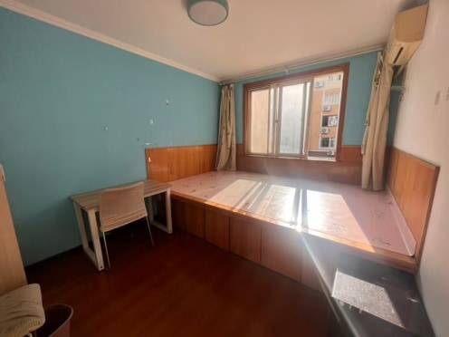 合租·丽海馨苑 5居室 南卧