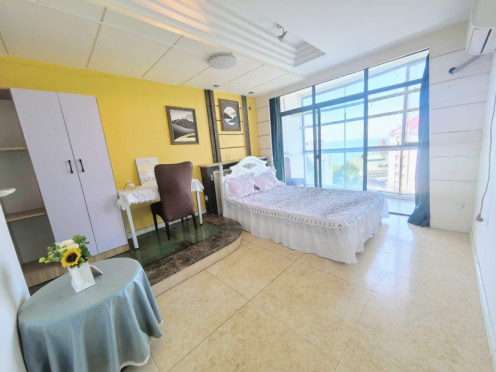 合租·瑞禾苑(海口路) 5居室 南卧