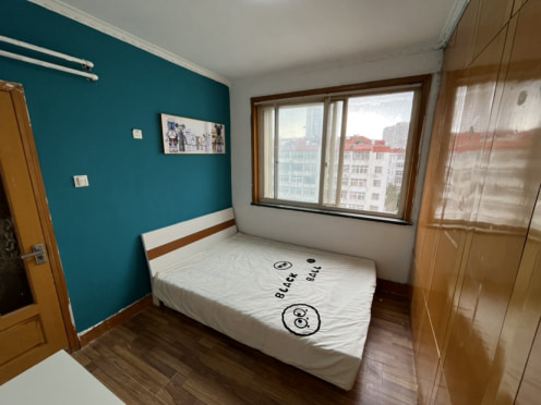 合租·鞍山二路97号 4居室 南卧