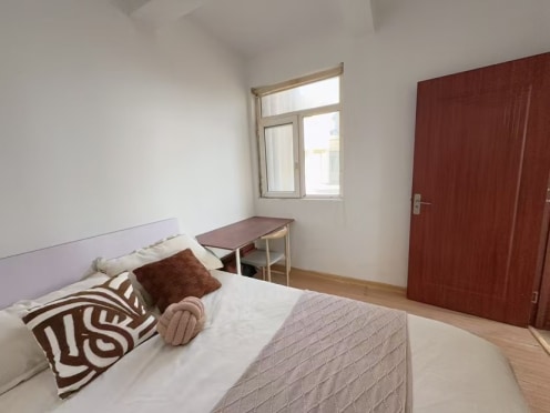 合租·天福时代阳光 5居室 南卧