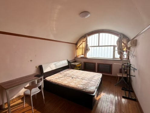 合租·旺海花园 5居室 南卧