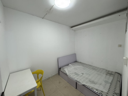 合租·环海花园北区 5居室 南卧