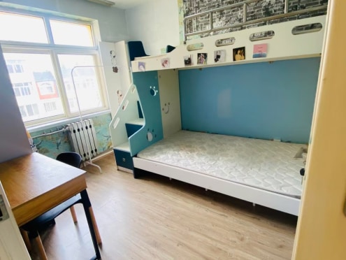 合租·镇江北路 4居室 南卧