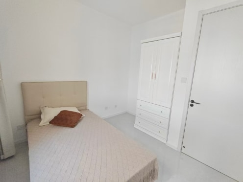 合租·御河锦府 4居室 南卧