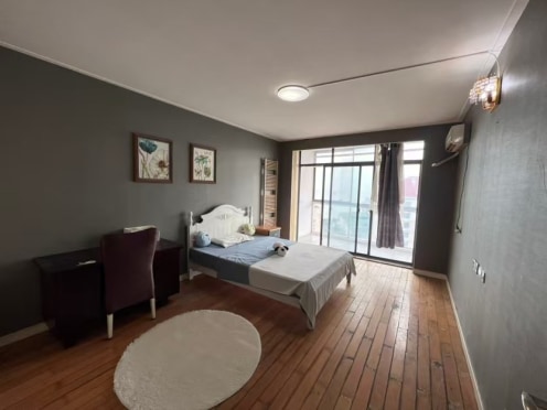 合租·瑞禾苑(海口路) 5居室 南卧