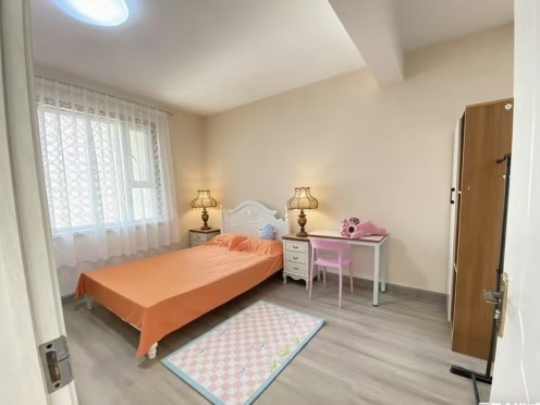 合租·天福苑 5居室 南卧