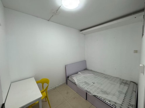 合租·环海花园北区 5居室 南卧