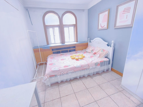 合租·华青园 5居室 南卧